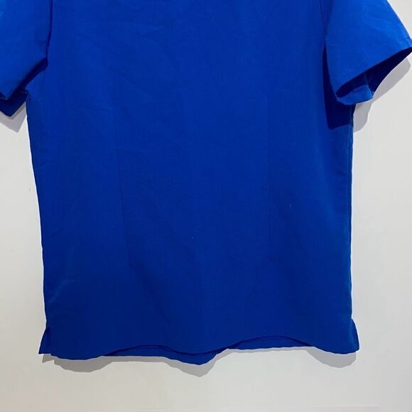 FIGS Women's Blue V-Neck Short Sleeve Two Pockets Scrub Top Size Medium - Picture 9 of 11